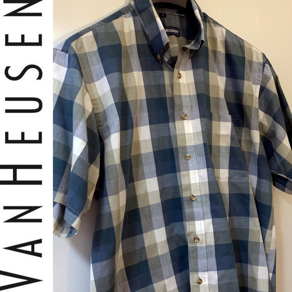 Van Heusen Plaid Shirt Sleeve Shirt - Large